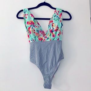 Brand New Cupshe One Piece Bathing Suit
